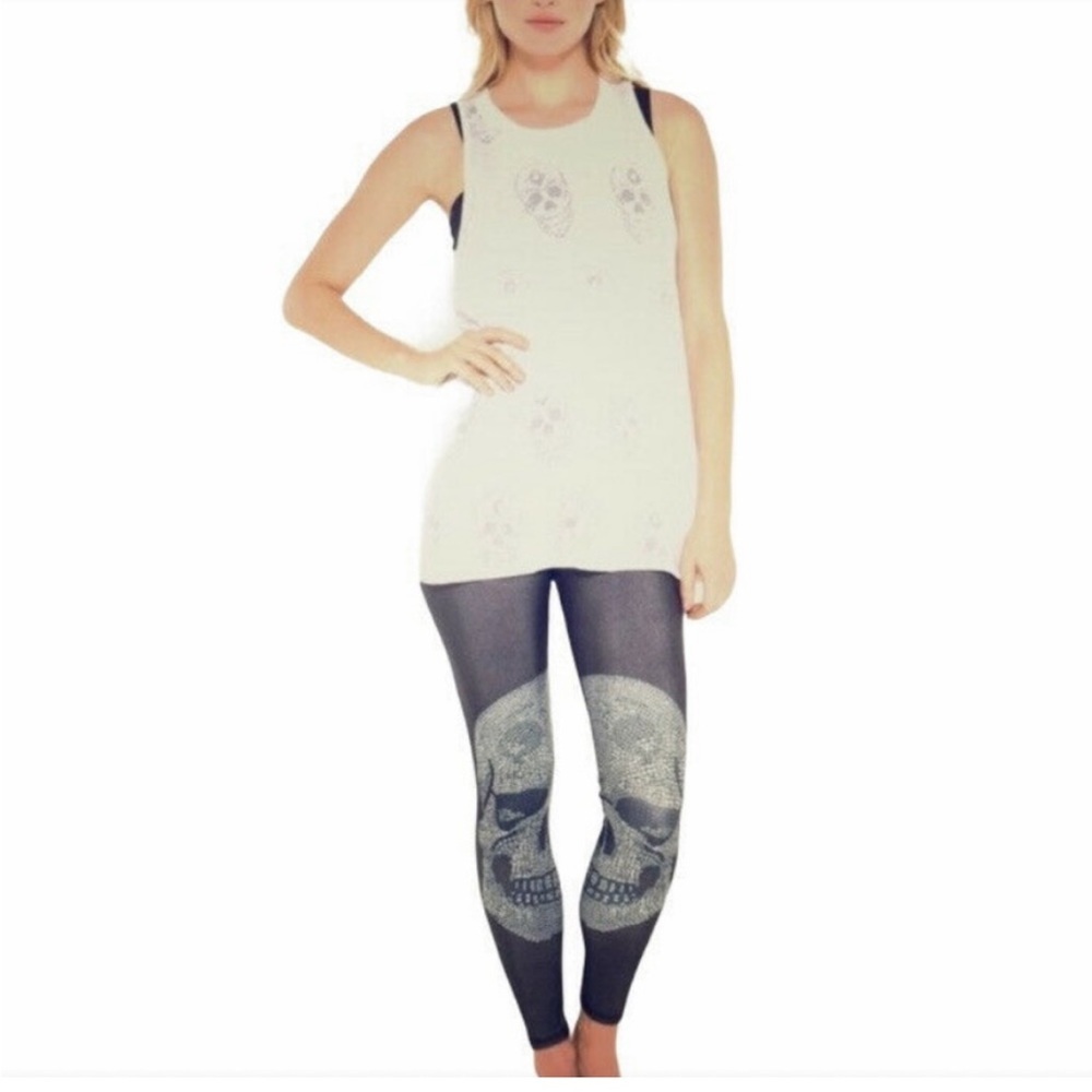 • Evolution and Creation • Women’s Skull Leggings Black / Gray Medium